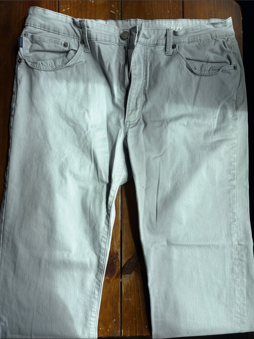 crown & ivy Light Gray Classic Fit Motion Flex Pants